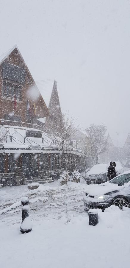L'Empreinte D'Ifrane Hotel Exterior photo